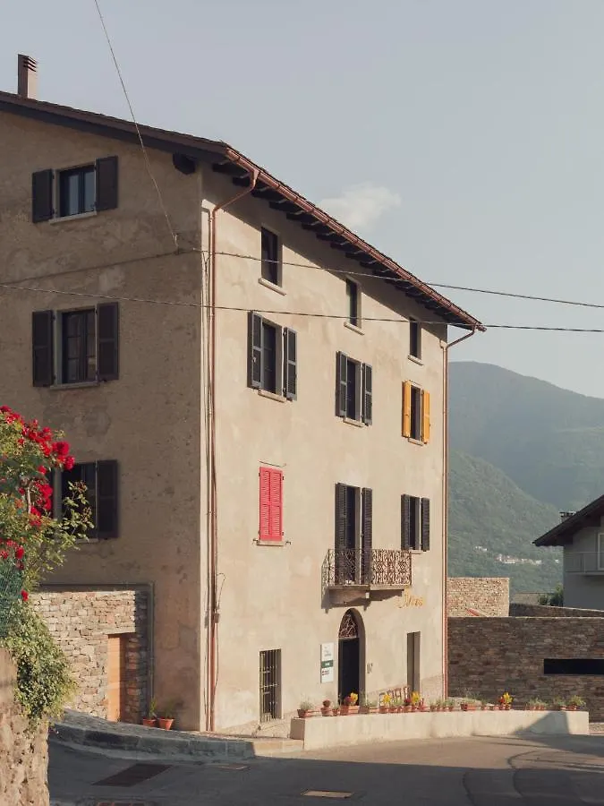Agriturismo Olmo Sondrio 0*,  Italien